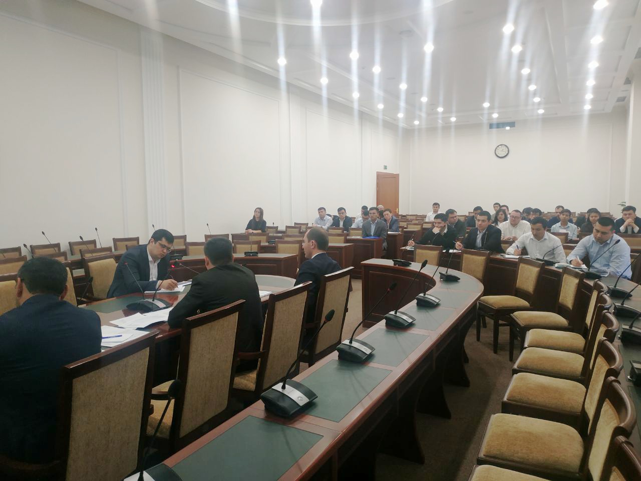 3-photo_5269457455652391784_y