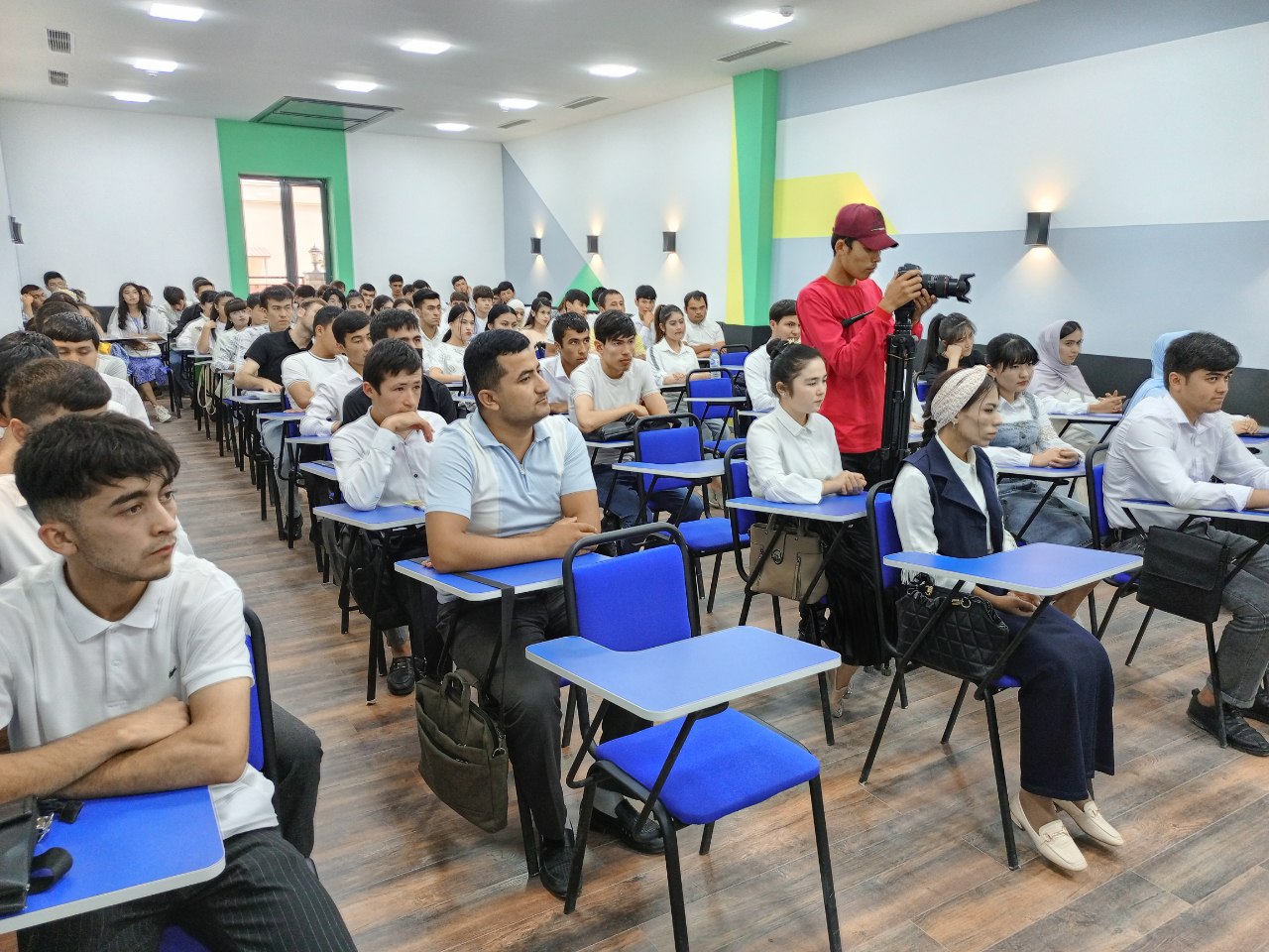 2-photo_2023-05-05_18-16-14