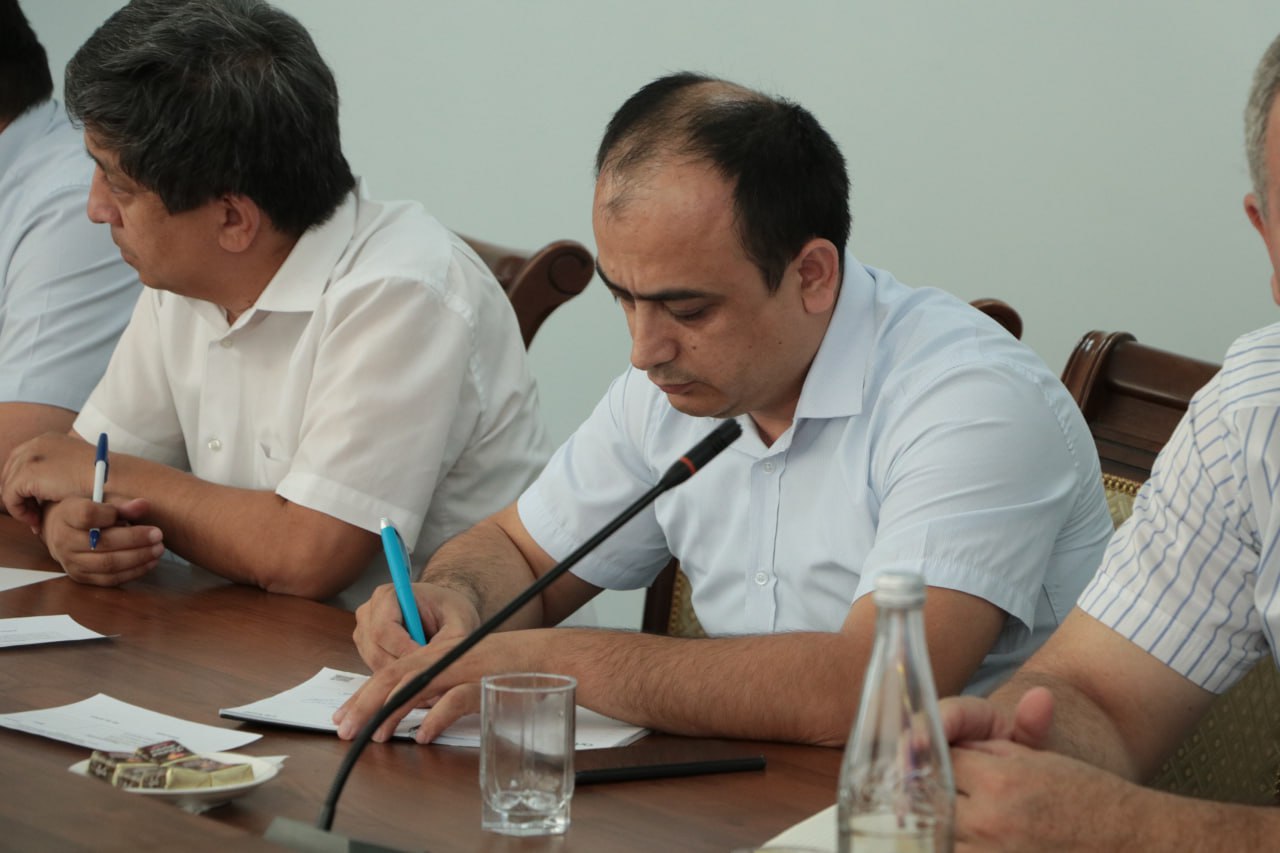 5-photo_5449777534406346483_y