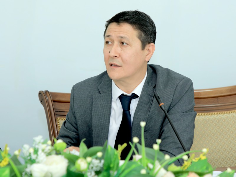 11_-26_04_2024_-7j1a5978_p27927