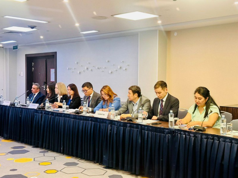 3-photo_5407016212942151077_y