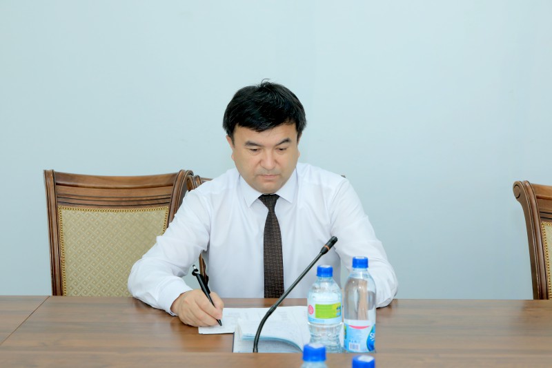 4-260920247j1a5777_p70449