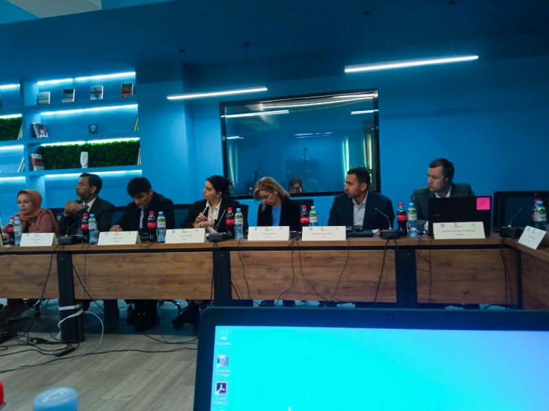 4-photo_5254007689489536952_y_p62866