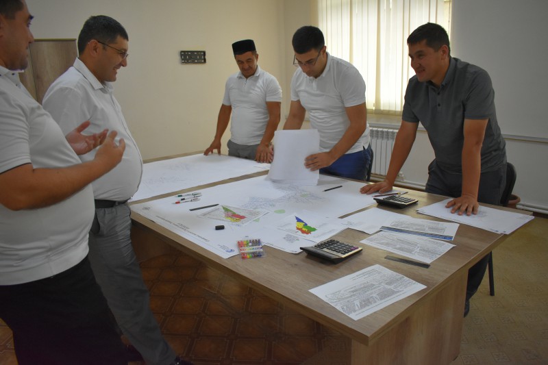 4_-07082024blatchbdsc_0129_p79719