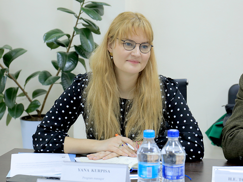 7b5a0418-bvbvbv_p48419