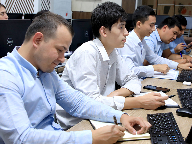 7j1a1042-19_09_2025_p69324