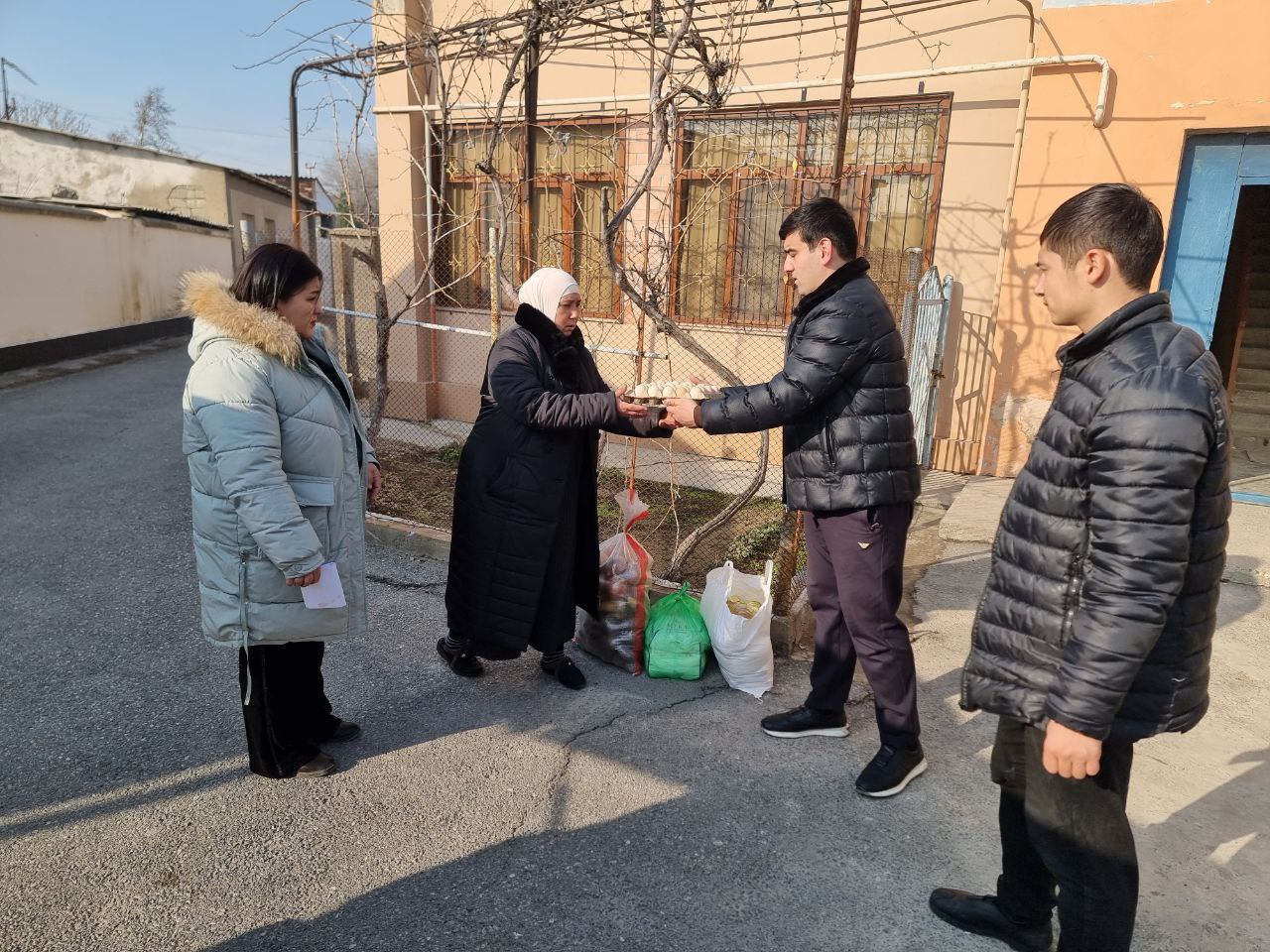 photo_5431350153316524845_y--_p53323